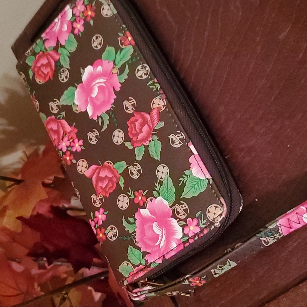 Wallet - Picture 4 of 4